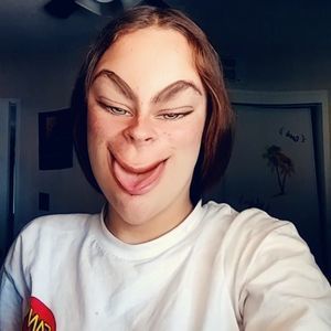 Meet your Posher, Tasha